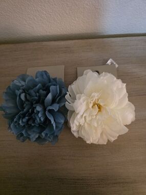 Hair Clips Set Of 2 Blue and Cream Faux Peony Clip-On Flowers -